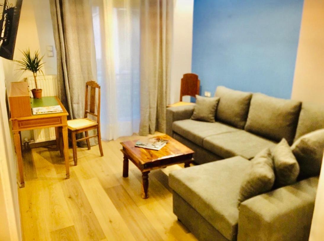 Athens Central Blue Grand Apartment Exterior photo